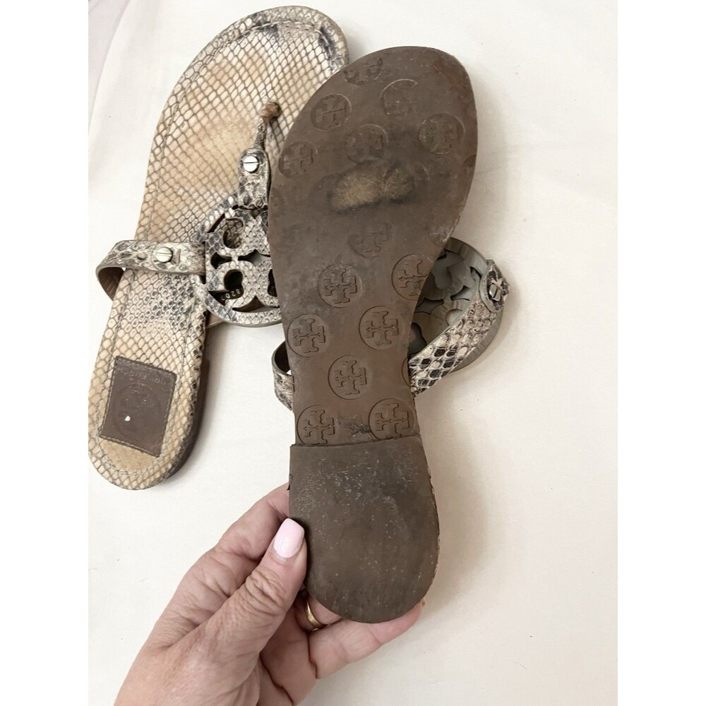 TORY BURCH Miller Thong Snakeskin Python Sandals $235 Size 8 - Picture 9 of 9